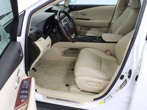 Used 2013 Lexus RX 350 FWD w/ Navigation Pkg image 14