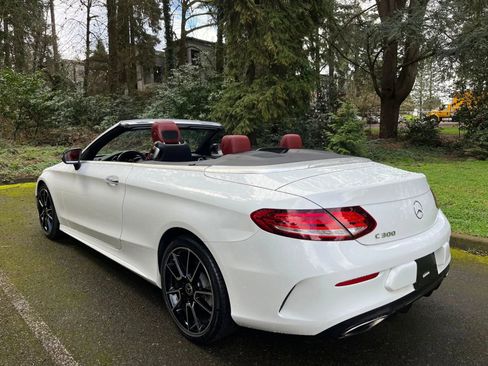 Used 2019 Mercedes-Benz C 300 Cabriolet image 5