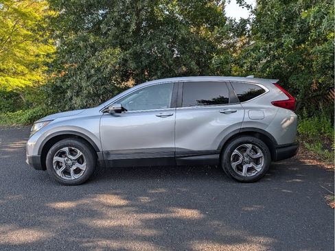 Used 2018 Honda CR-V EX image 9
