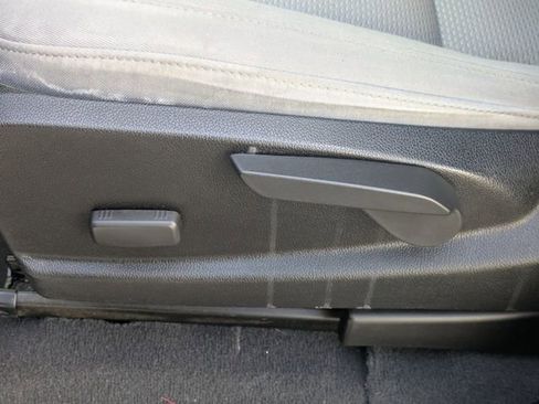 Used 2019 Chevrolet Colorado W/T w/ WT Convenience Package image 22