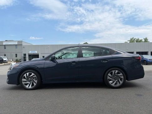 Used 2025 Subaru Legacy Limited AWD/4WD image 6