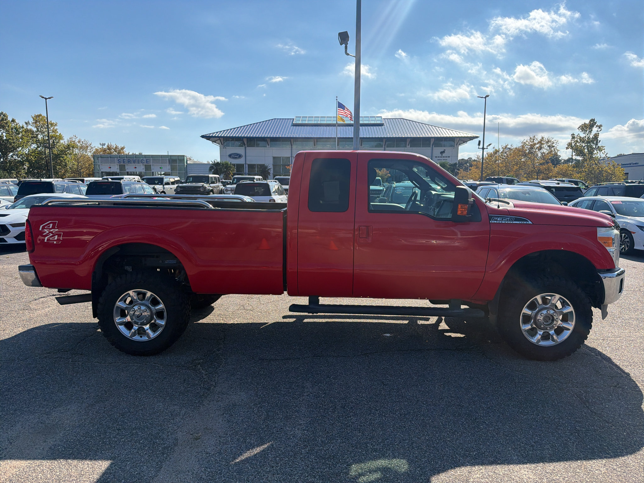 Used 2016 Ford F350 Lariat AWD/4WD image 4