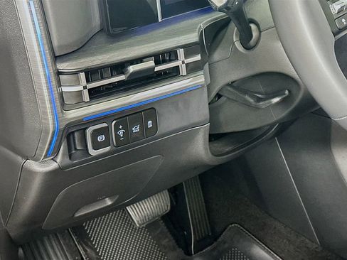 Certified 2026 Hyundai Santa Fe Limited FWD image 10