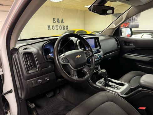 Used 2016 Chevrolet Colorado LT w/ LT Convenience Package AWD/4WD image 16