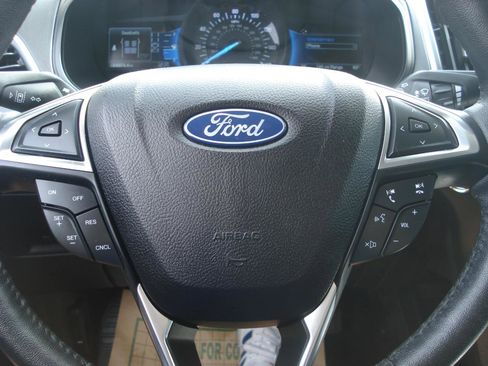 Used 2022 Ford Edge SEL w/ Cargo Accessory Package AWD/4WD image 25