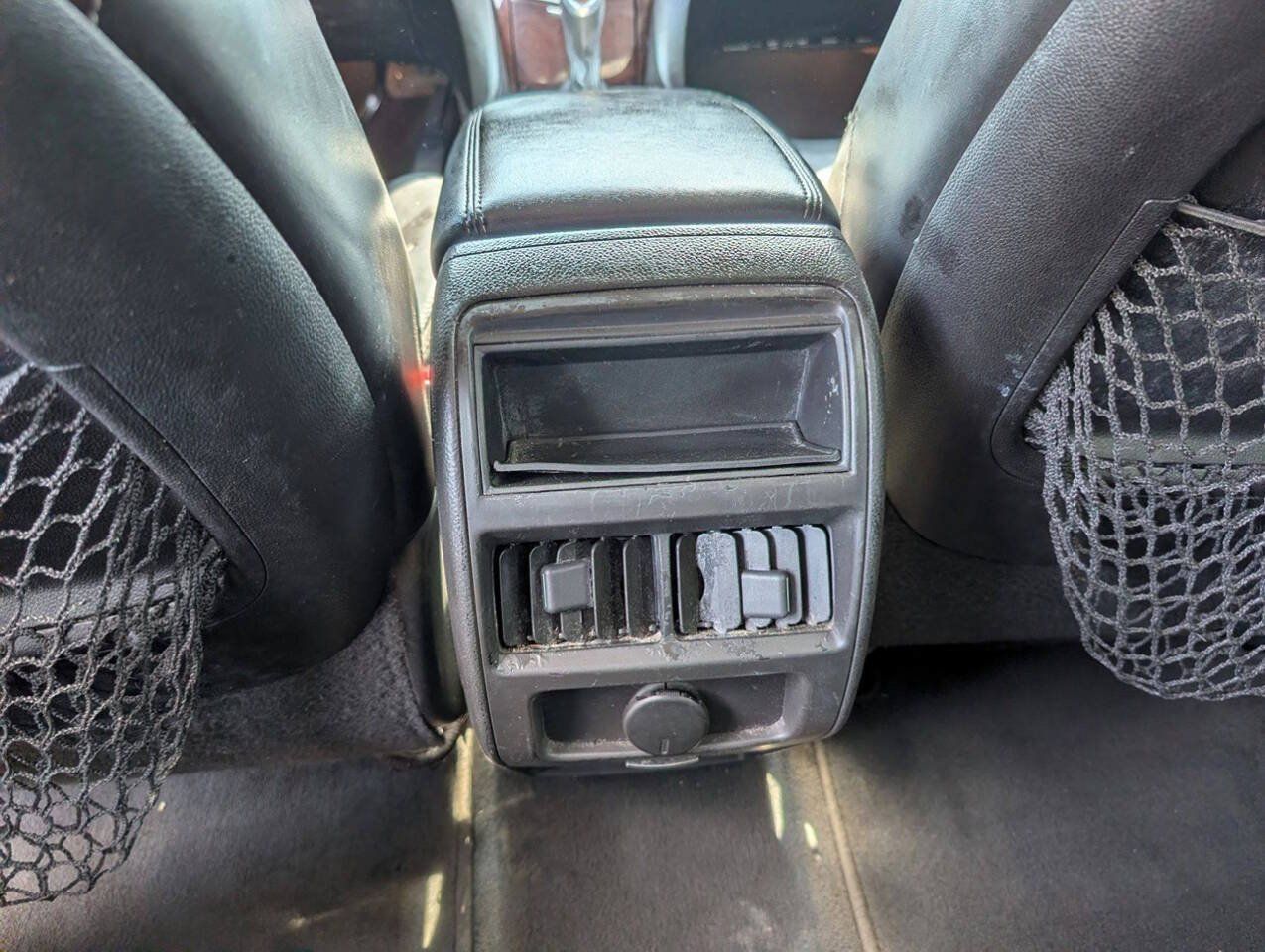 Used 2015 Cadillac SRX Luxury w/ Driver Awareness Package FWD image 37