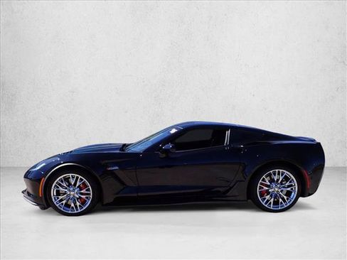 Used 2016 Chevrolet Corvette Z06 w/ 2LZ Preferred Equipment Group RWD image 2