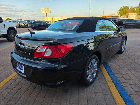 Used 2008 Chrysler Sebring Limited w/ Luxury Group FWD image 5