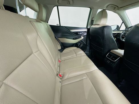 Used 2023 Subaru Outback Limited image 41