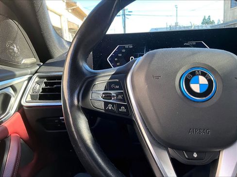Used 2023 BMW i4 eDrive35 RWD image 19