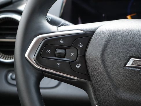 Used 2024 Chevrolet Trax ACTIV w/ Driver Confidence Package FWD image 15
