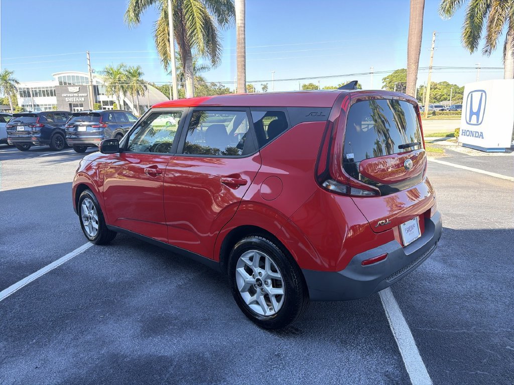 Used 2020 Kia Soul S FWD image 23