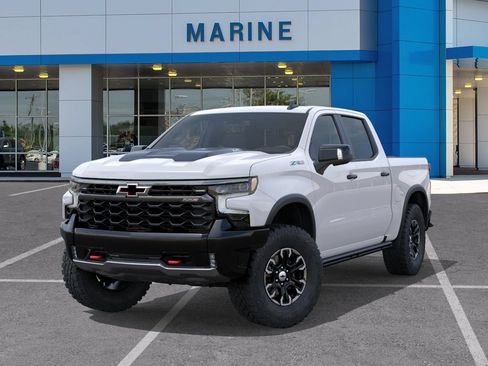 New 2026 Chevrolet Silverado 1500 ZR2 AWD/4WD image 6