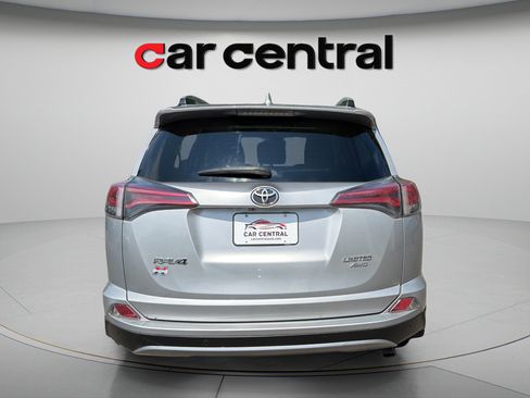 Used 2018 Toyota RAV4 Limited w/ Advanced Technology Package AWD/4WD image 5