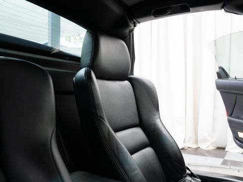 Used 2005 Acura NSX T image 23