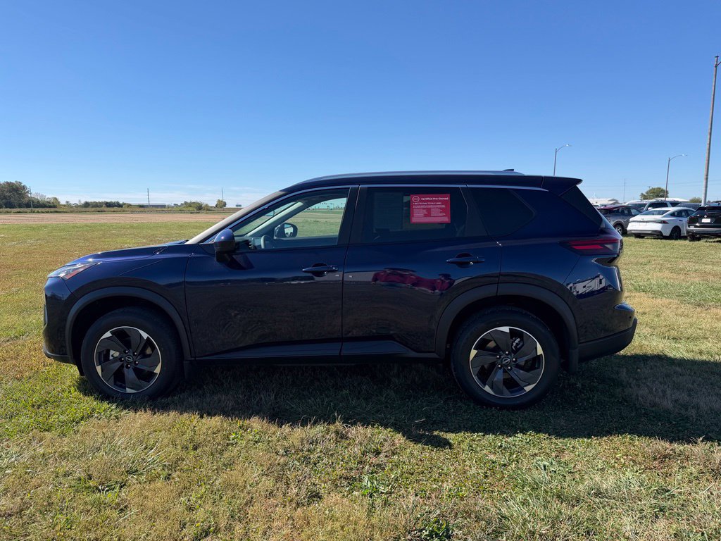 Certified 2026 Nissan Rogue SV w/ SV Premium Package FWD image 8