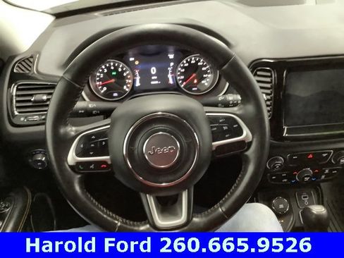 Used 2018 Jeep Compass Limited w/ Navigation Group image 16