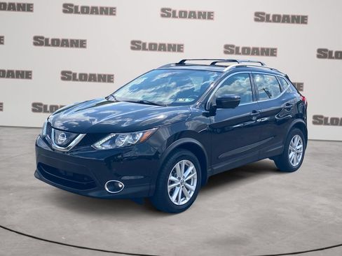 Used 2019 Nissan Rogue Sport SV w/ Technology Package AWD/4WD image 1