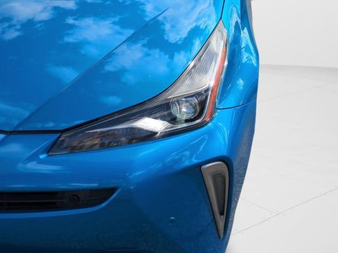 Used 2022 Toyota Prius XLE image 8