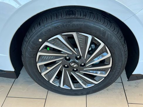 New 2026 Hyundai Sonata Limited FWD image 15