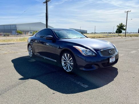 Used 2008 INFINITI G37 Journey w/ Premium Pkg image 3