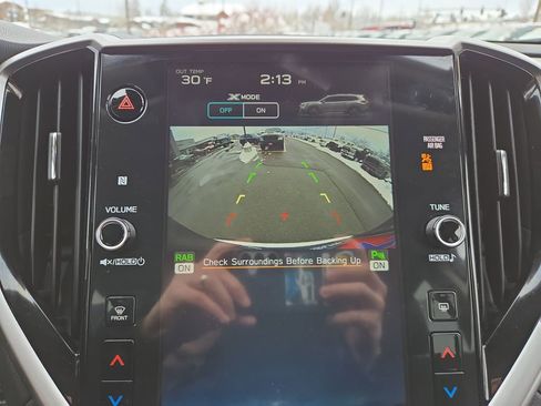 Certified 2025 Subaru Ascent Premium w/ Premium Package image 25