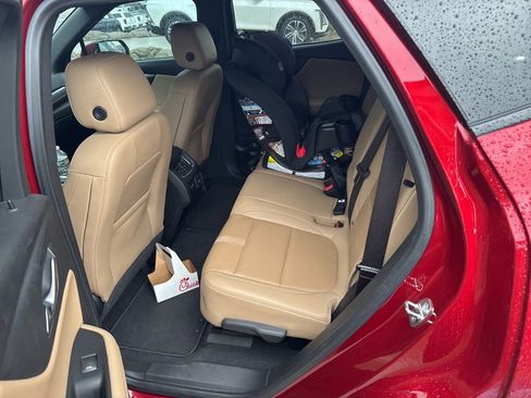 Used 2022 Chevrolet Blazer Premier w/ Driver Confidence II Package image 9