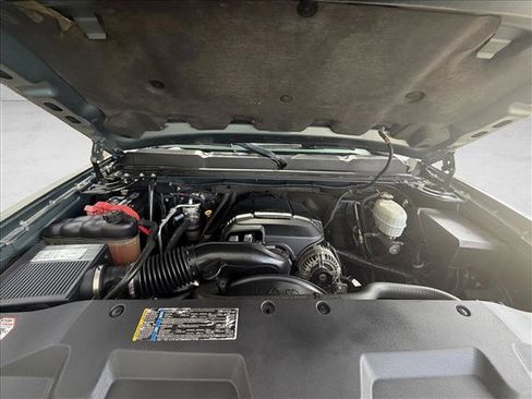 Used 2008 Chevrolet Silverado 2500 LTZ w/ Safety Package AWD/4WD image 18