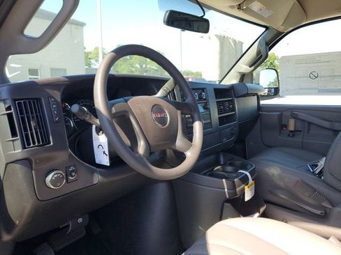 New 2026 GMC Savana 2500 Extended RWD image 19