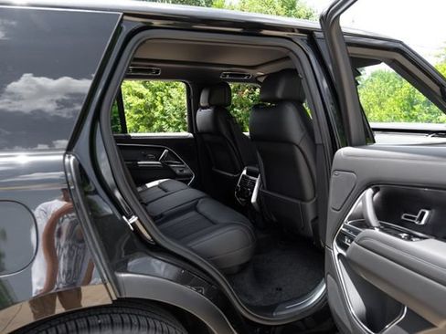New 2026 Land Rover Range Rover SE AWD/4WD image 42