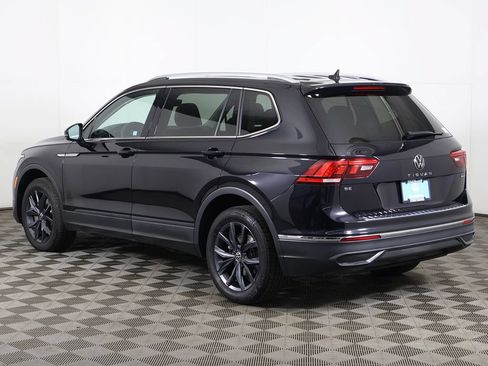 Used 2023 Volkswagen Tiguan SE AWD/4WD image 10