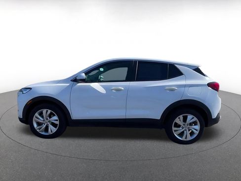Used 2025 Buick Encore GX Preferred FWD image 9