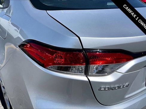 Used 2025 Toyota Corolla LE FWD image 22