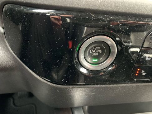 Used 2023 GMC Sierra 1500 SLT w/ SLT Convenience Package image 41