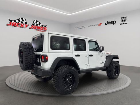 New 2025 Jeep Wrangler Willys image 10