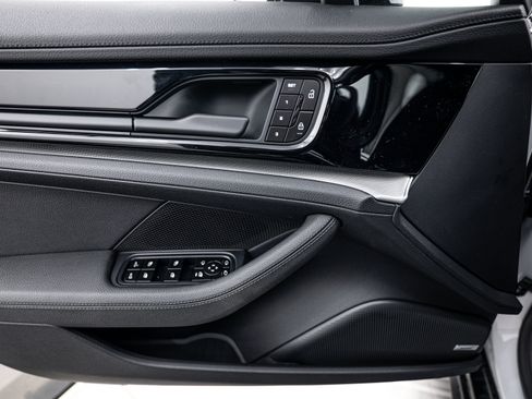 Certified 2026 Porsche Panamera 4 AWD/4WD image 17
