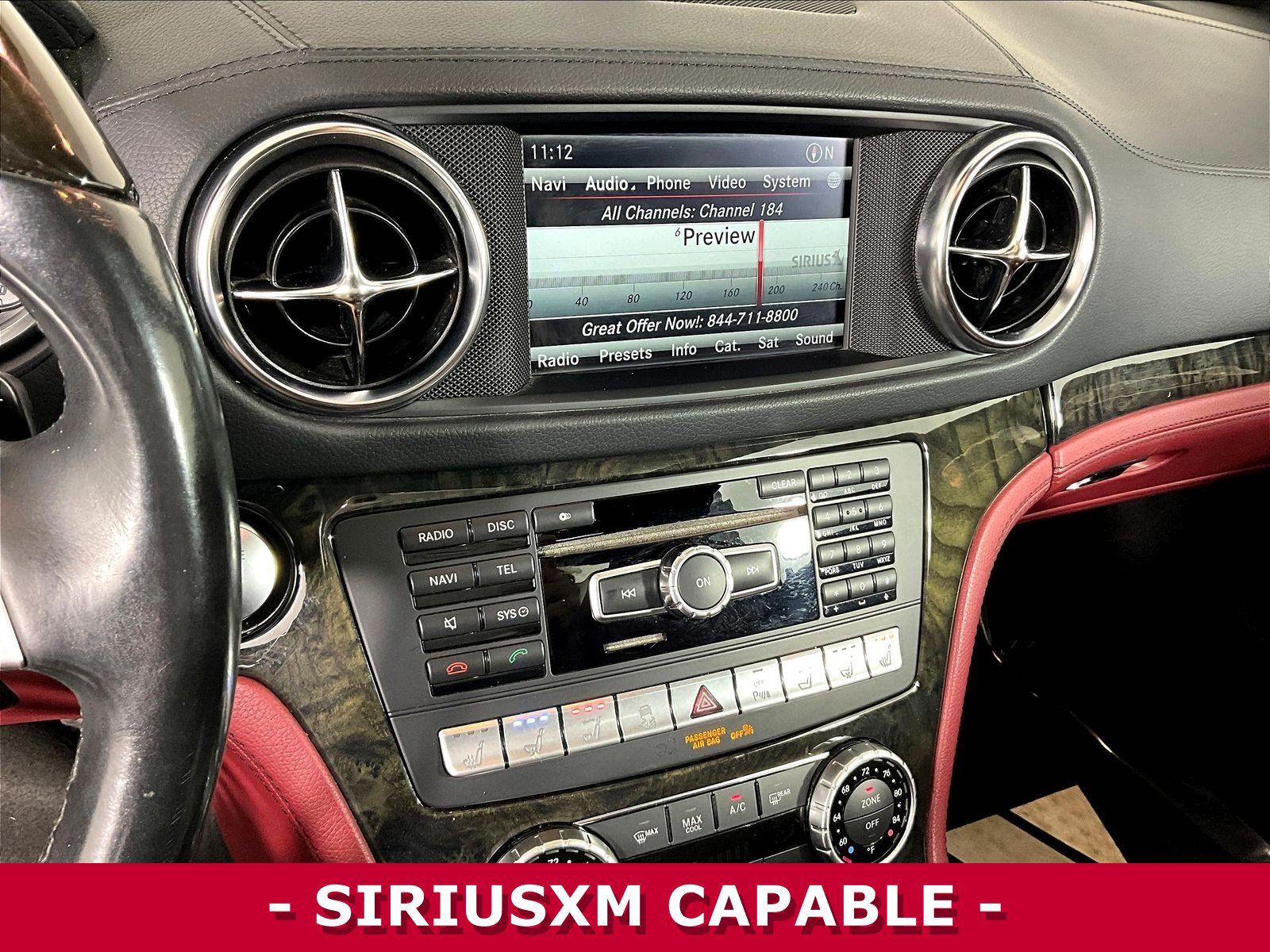 Used 2014 Mercedes-Benz SL 550 image 36