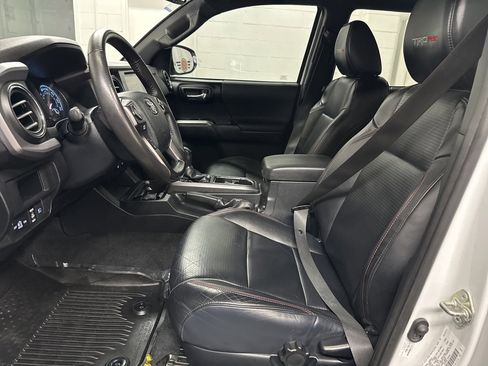 Used 2019 Toyota Tacoma TRD Pro image 22