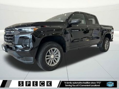 New 2025 Chevrolet Colorado LT w/ LT Convenience Package image 1
