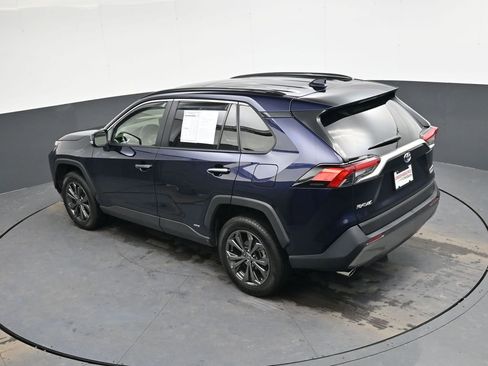 Used 2023 Toyota RAV4 Limited image 30