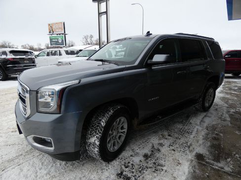 Used 2020 GMC Yukon SLT image 6