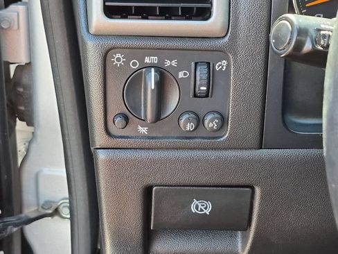Used 2011 Chevrolet Colorado LT RWD image 20