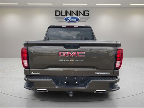 Used 2024 GMC Sierra 1500 Elevation image 3