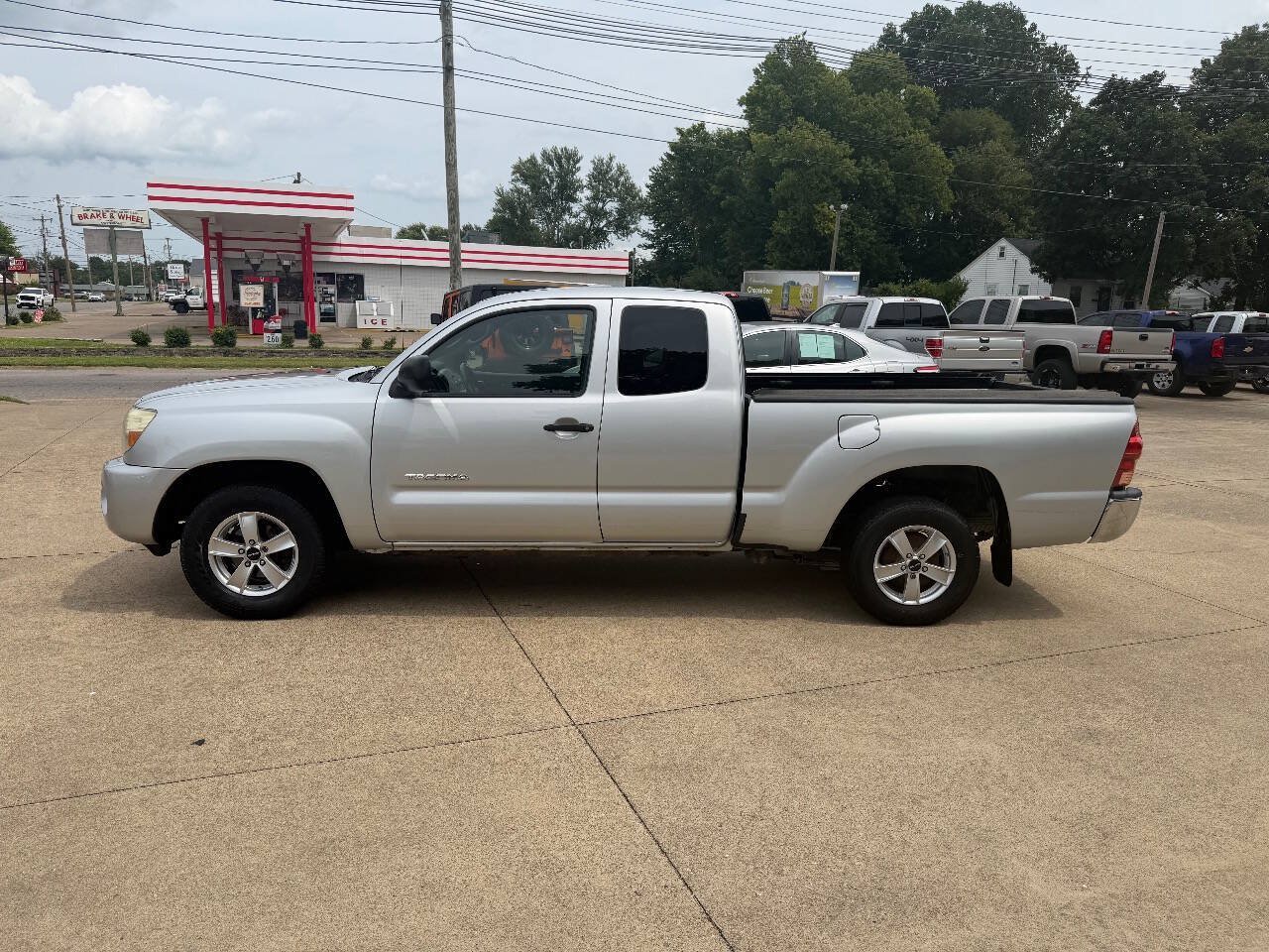 Used 2006 Toyota Tacoma 2WD Access Cab image 2