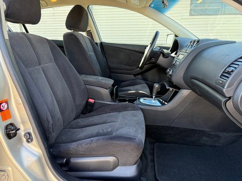 Used 2009 Nissan Altima 2.5 image 10