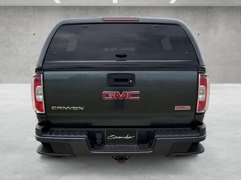 Used 2015 GMC Canyon SLE w/ All-Terrain Package image 15