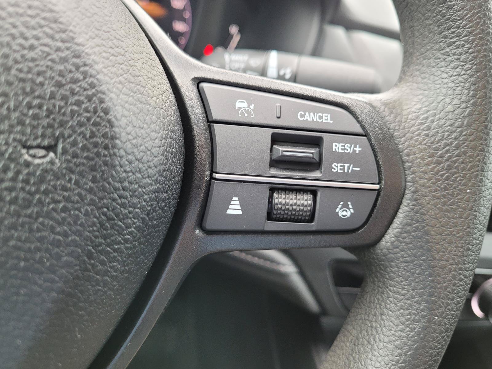 Used 2025 Honda Accord LX image 8