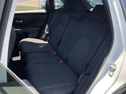 Used 2024 Honda HR-V Sport image 19