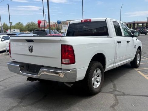 Used 2020 RAM 1500 Tradesman w/ Chrome Appearance Group RWD image 3