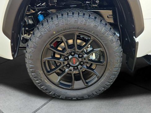 New 2026 Toyota Tundra Limited AWD/4WD image 12